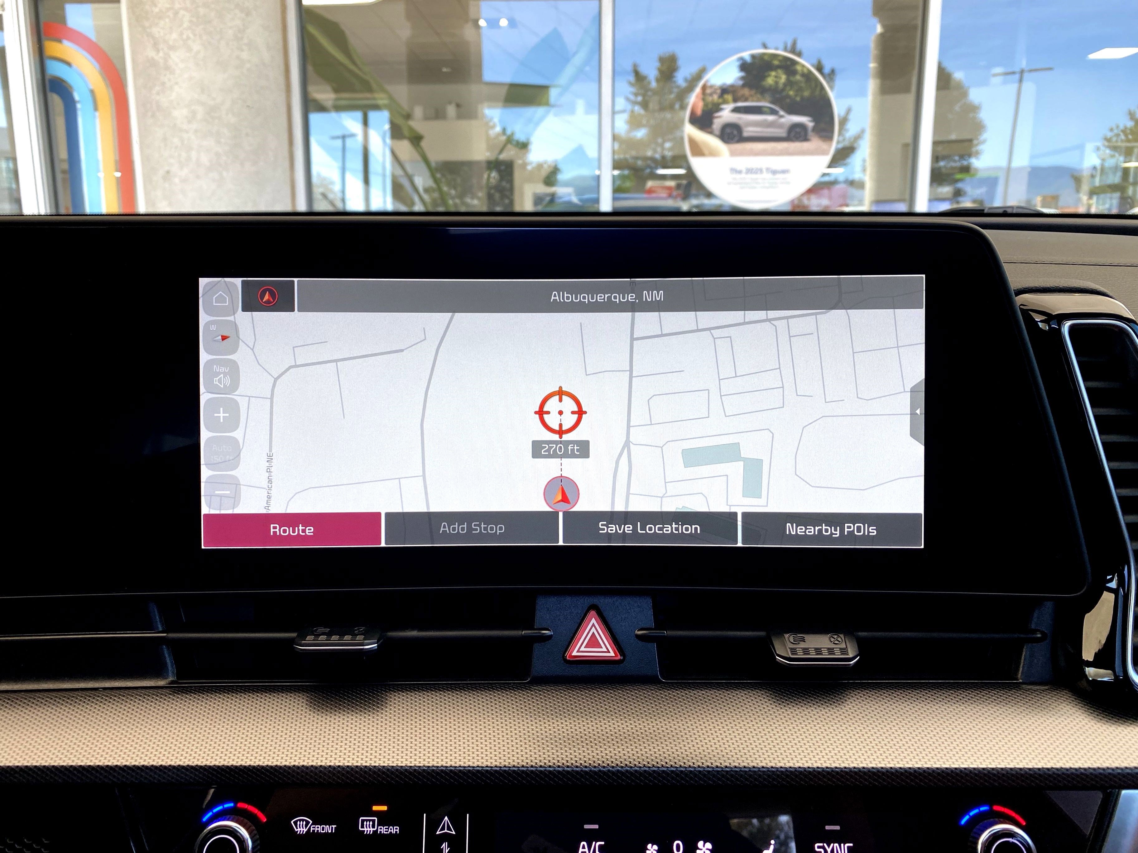 Used 2024 Kia Sportage SX image 3