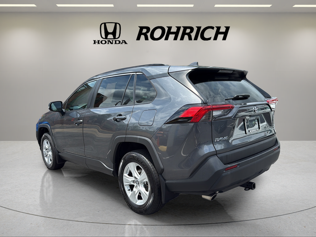 Used 2021 Toyota RAV4 XLE AWD/4WD image 8