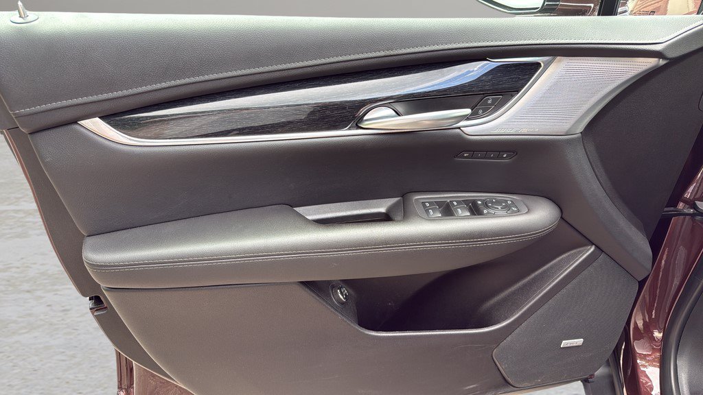 Certified 2023 Cadillac XT5 Premium Luxury AWD/4WD image 19