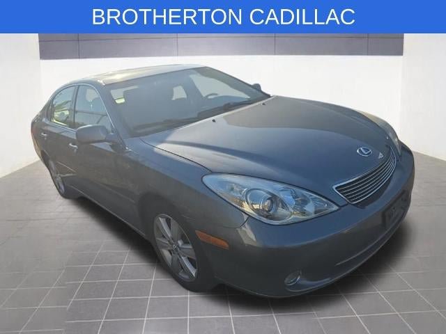 Used 2005 Lexus ES 330 w/ DVD Navigation System Pkg FWD image 3