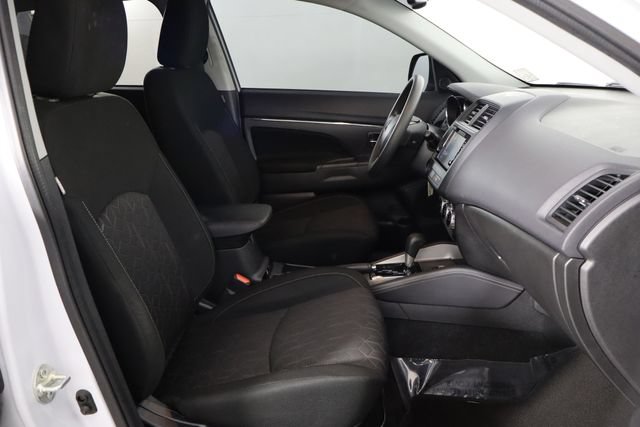 Used 2024 Mitsubishi Outlander Sport ES AWD/4WD image 16