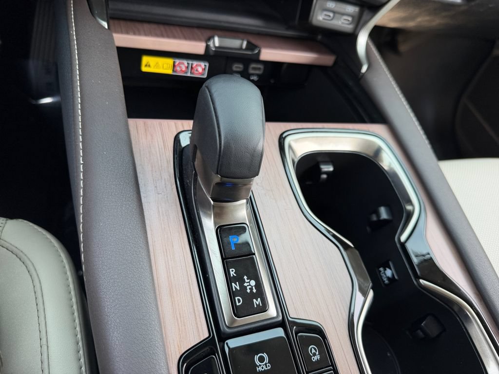 Used 2023 Lexus RX 350 Premium w/ Accessory Package AWD/4WD image 23