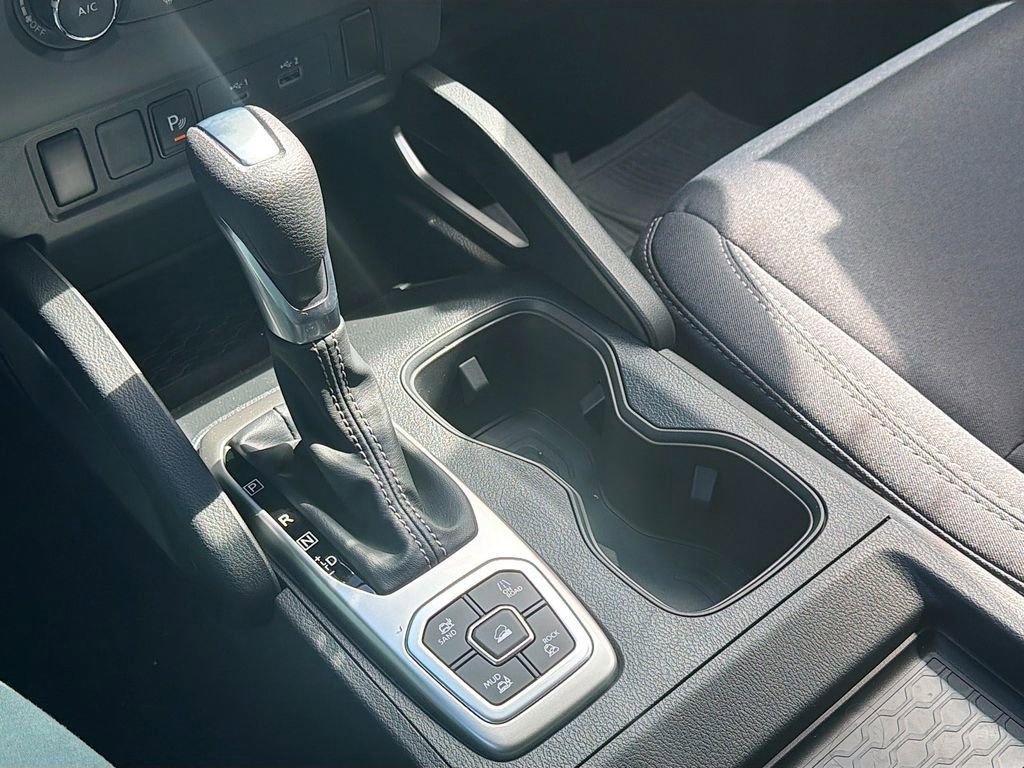 New 2026 Nissan Frontier SV w/ Tow Package image 17