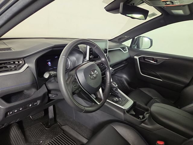 Used 2021 Toyota RAV4 XSE AWD/4WD image 17