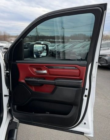 Used 2022 RAM 1500 Rebel image 29