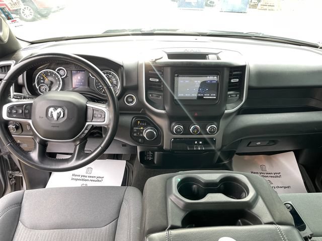 Used 2022 RAM 1500 Big Horn AWD/4WD image 35