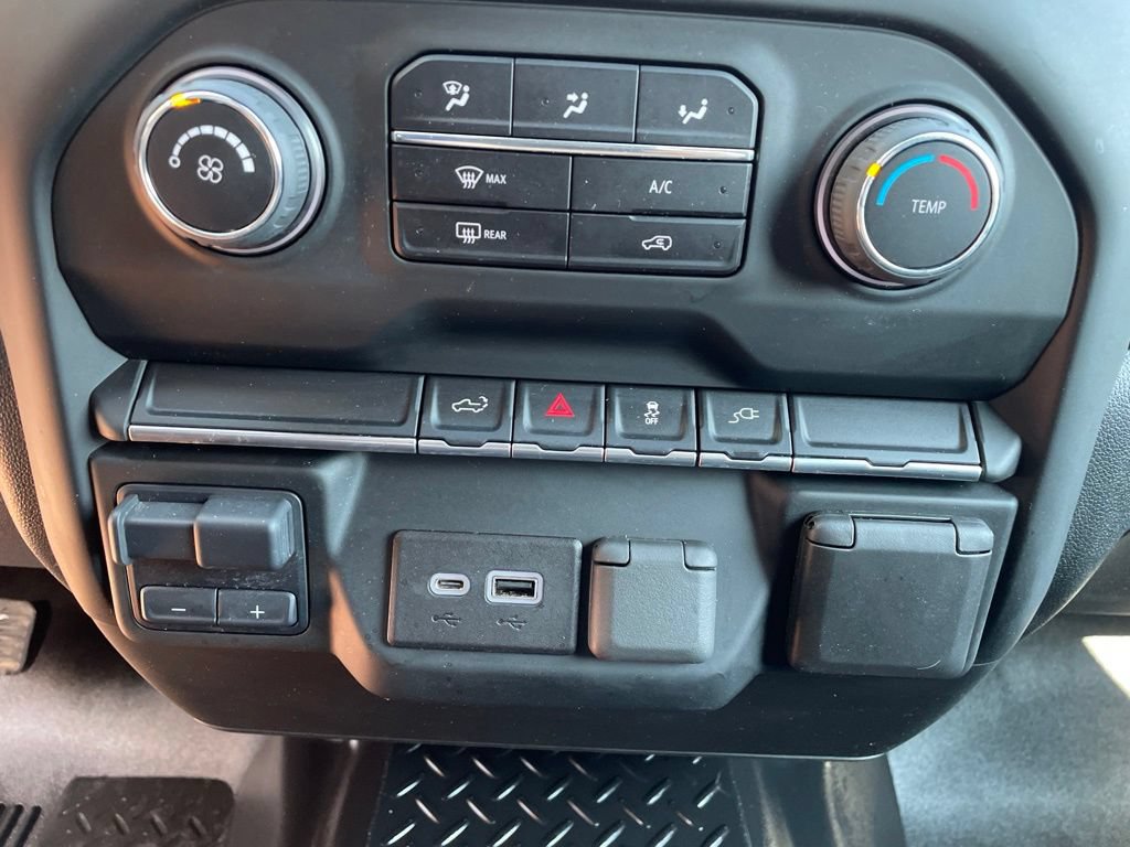 Used 2023 Chevrolet Silverado 2500 Custom w/ Custom Value Package AWD/4WD image 19