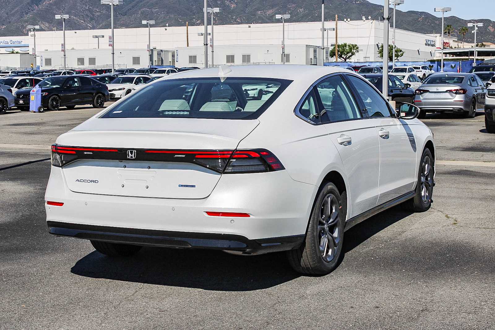 New 2026 Honda Accord EX-L image 4