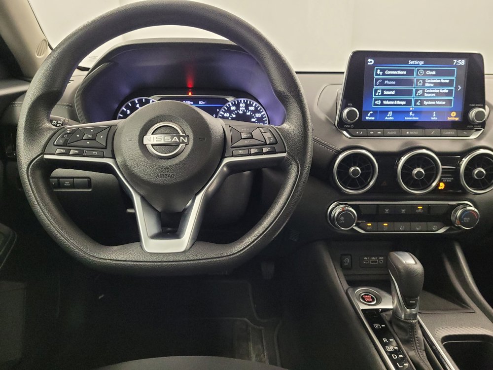 Used 2024 Nissan Sentra SV FWD image 22