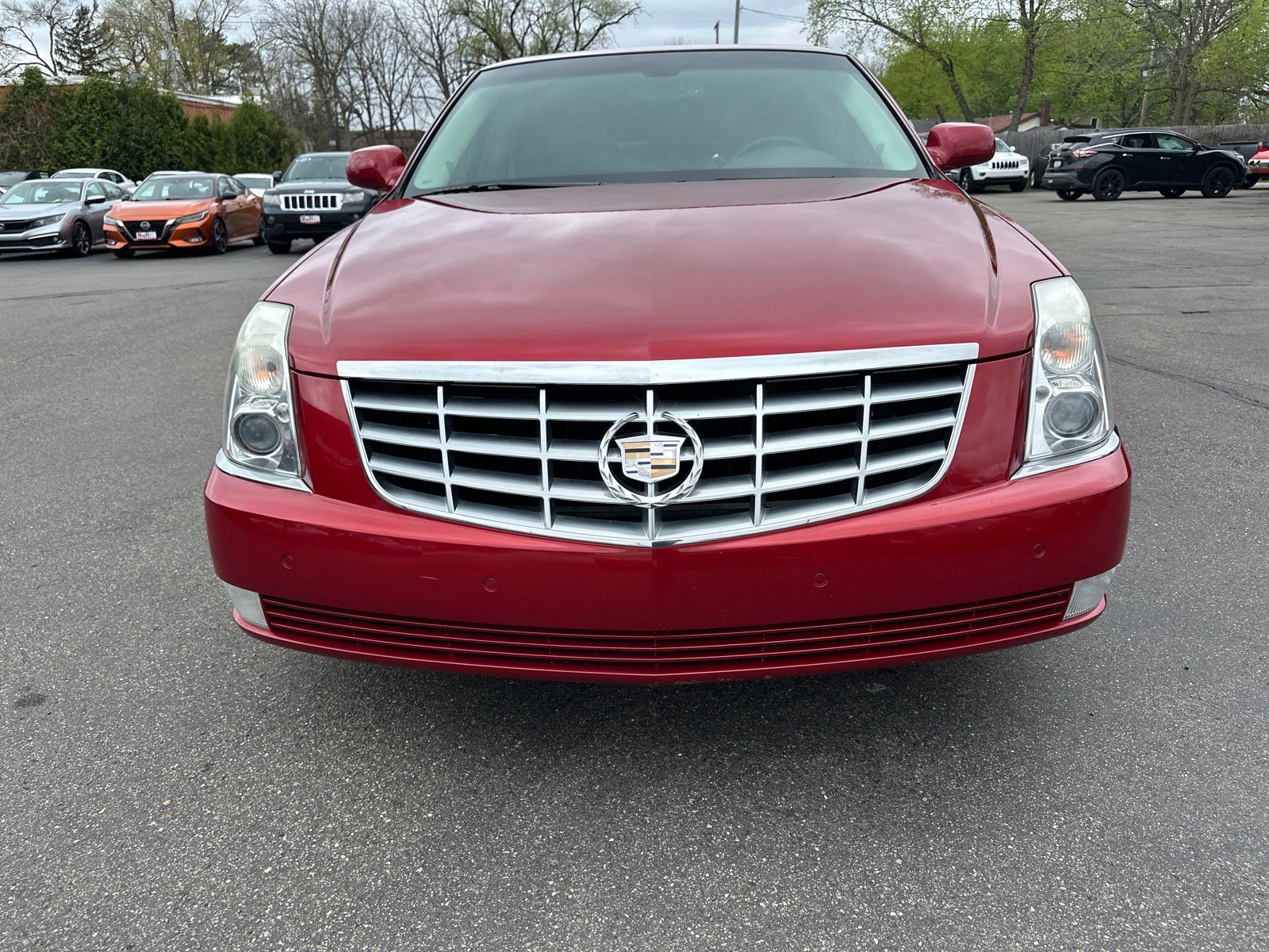 Used 2009 Cadillac DTS w/ Sun And Sound Package FWD image 8