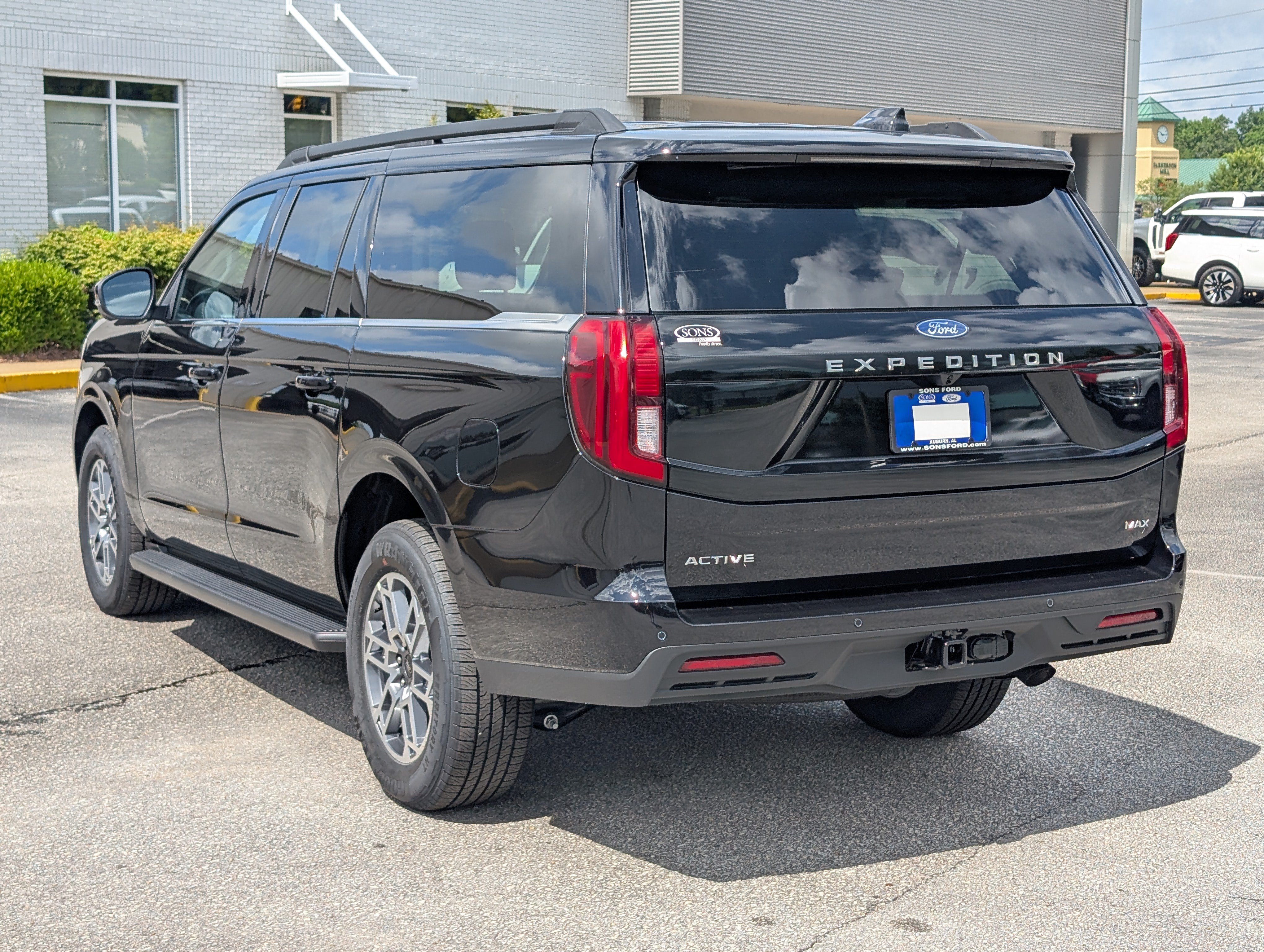 New 2026 Ford Expedition Max Active RWD image 13