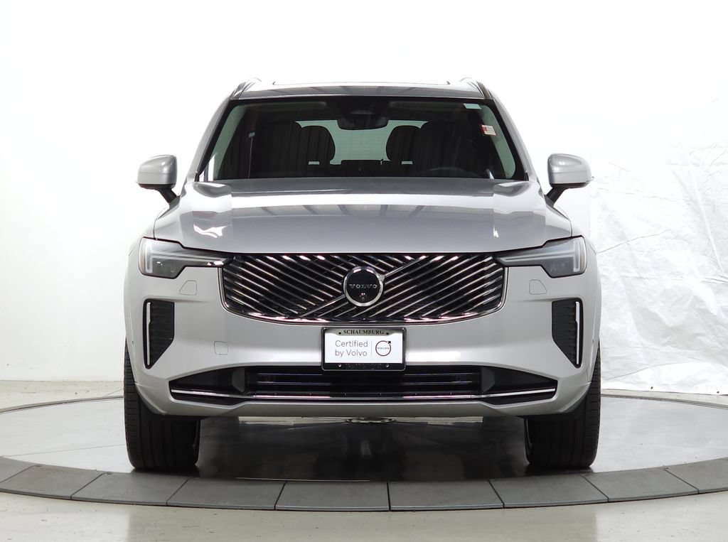 Certified 2025 Volvo XC90 B5 Plus AWD/4WD image 2