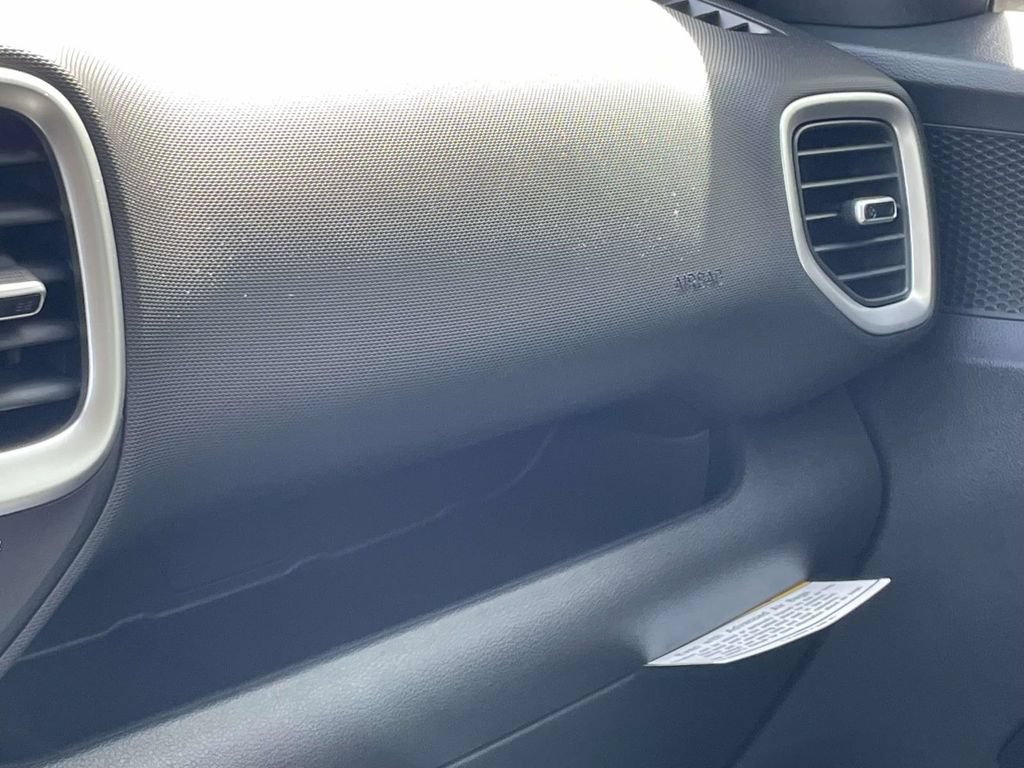 New 2026 Hyundai Venue SE FWD image 29