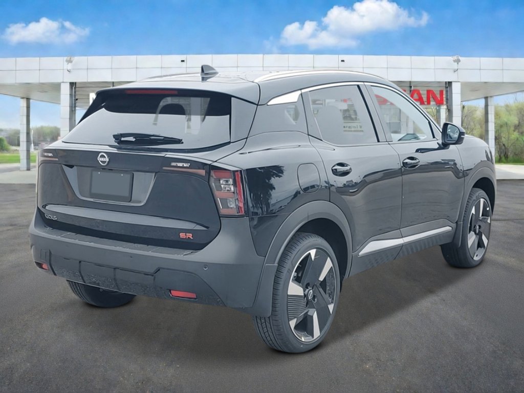 New 2026 Nissan Kicks SR FWD image 4