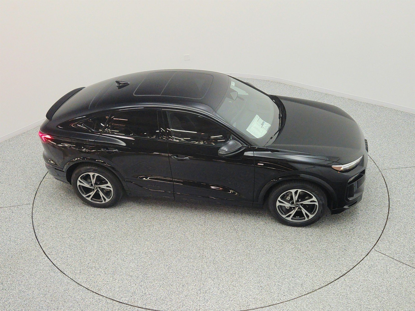 New 2027 Audi Q6 e-tron Prestige AWD/4WD image 18