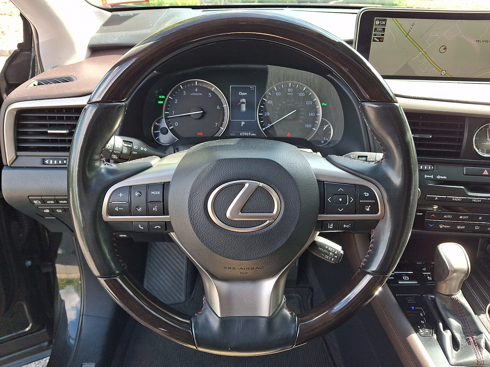 Used 2018 Lexus RX 350L Luxury w/ Accessory Package AWD/4WD image 20