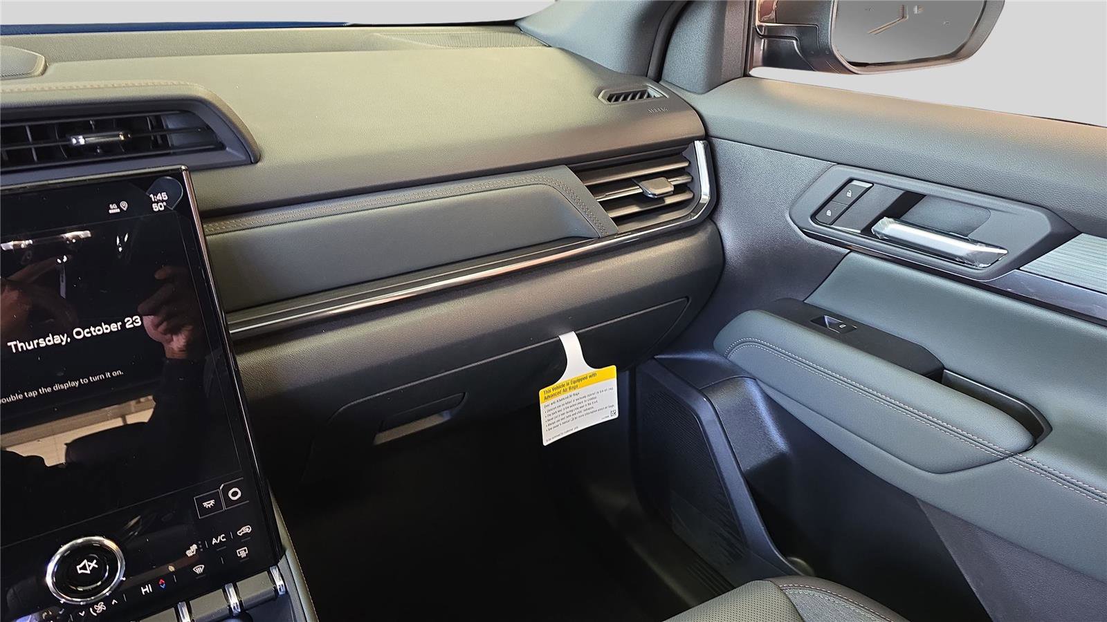 New 2026 GMC Terrain AT4 w/ Technology Package II image 25