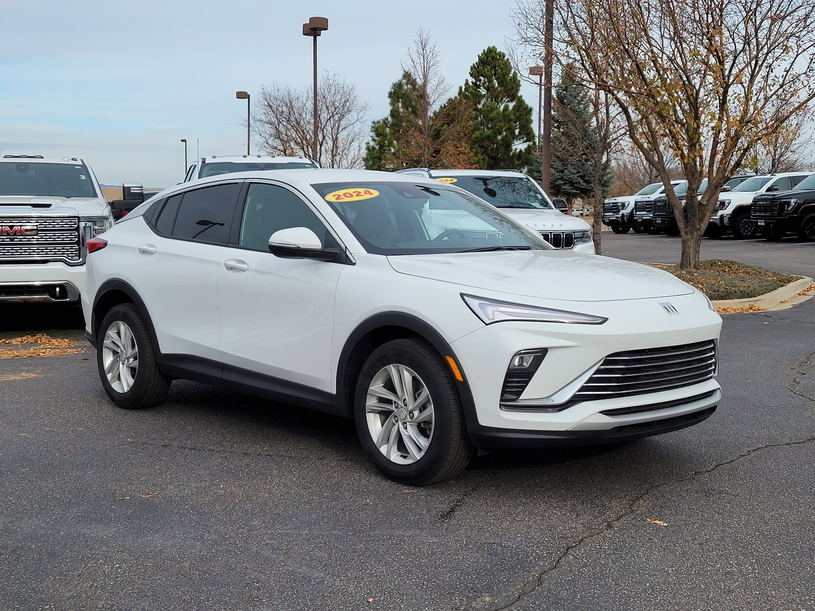 Used 2024 Buick Envista Preferred w/ Advanced Safety Package image 1