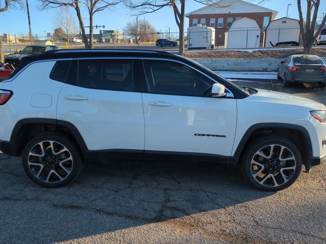 Used 2018 Jeep Compass Limited image 3