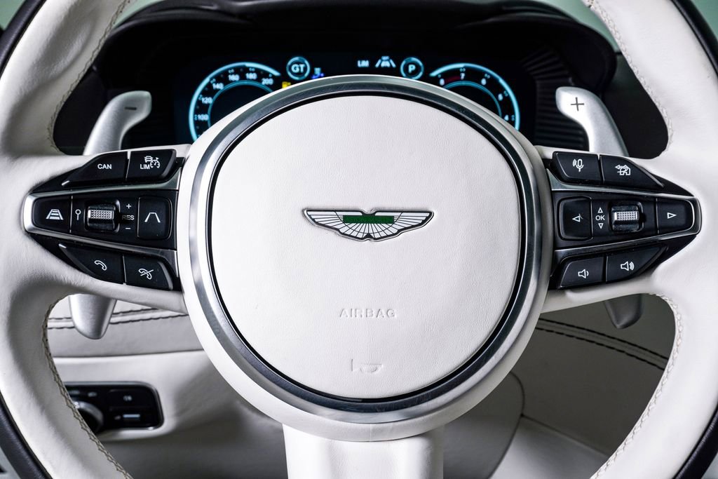 Used 2023 Aston Martin DBX AWD/4WD image 25