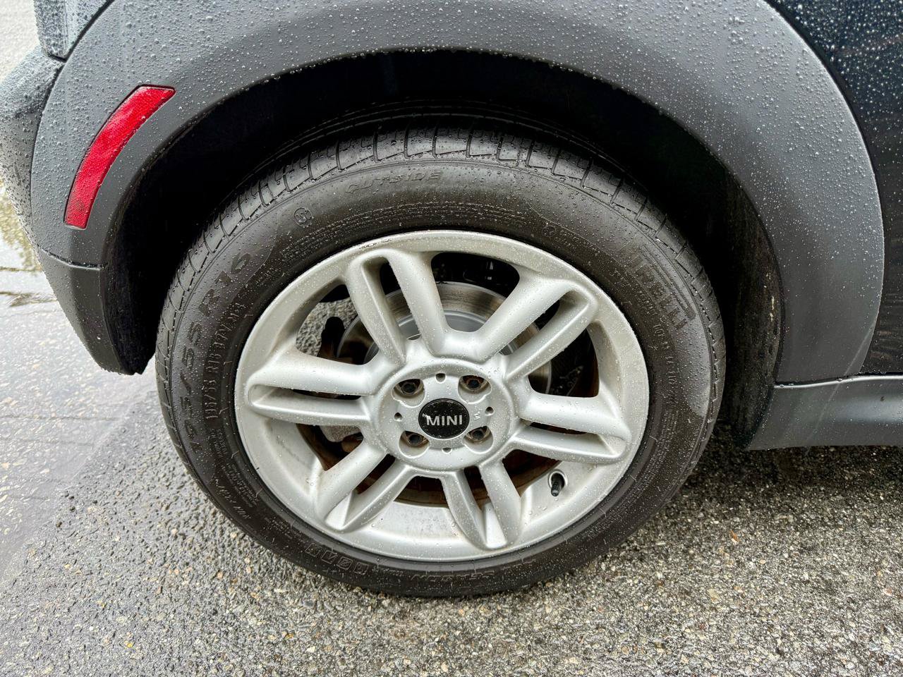 Used 2011 MINI Cooper Convertible FWD image 10
