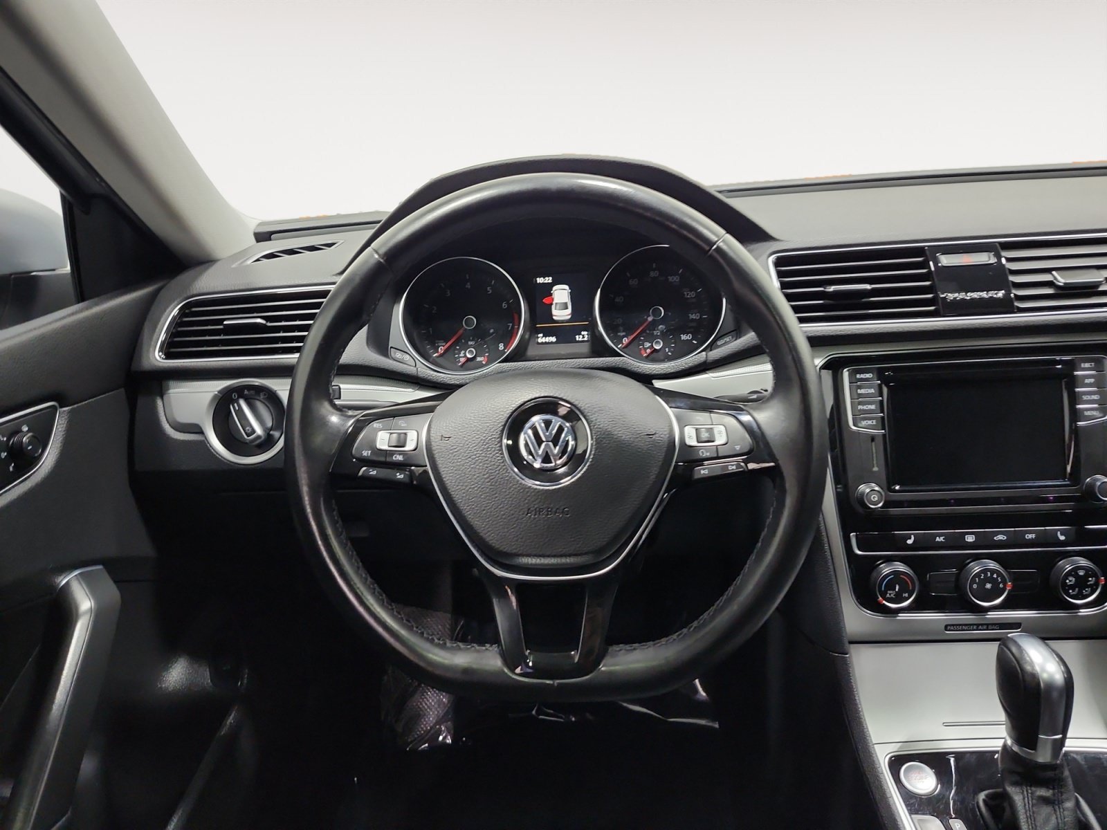 Used 2019 Volkswagen Passat 2.0T Wolfsburg w/ Wheels & Sunroof Package FWD image 12