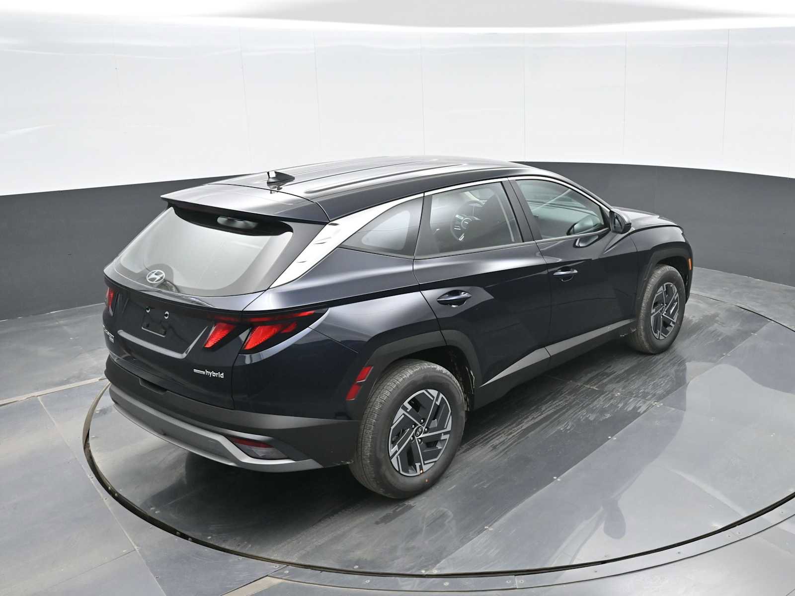 New 2026 Hyundai Tucson Blue SE image 27