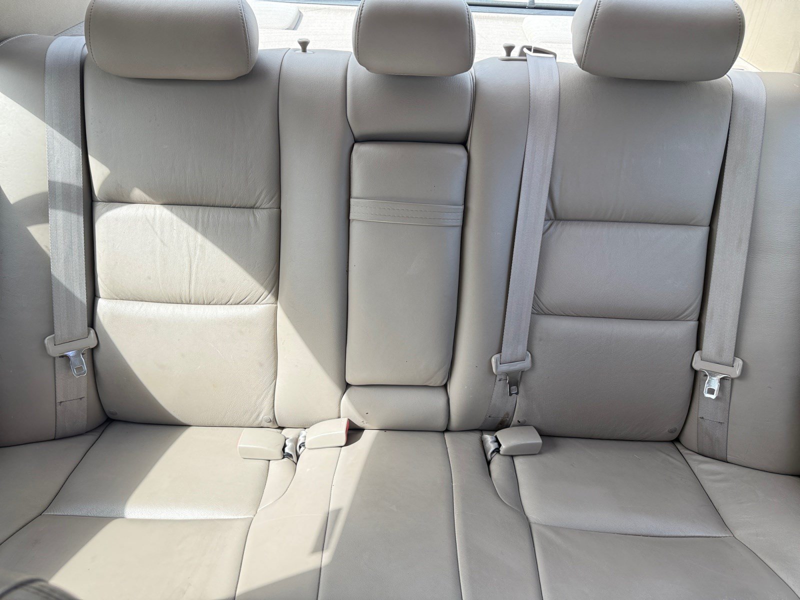 Used 2005 Toyota Camry XLE FWD image 18