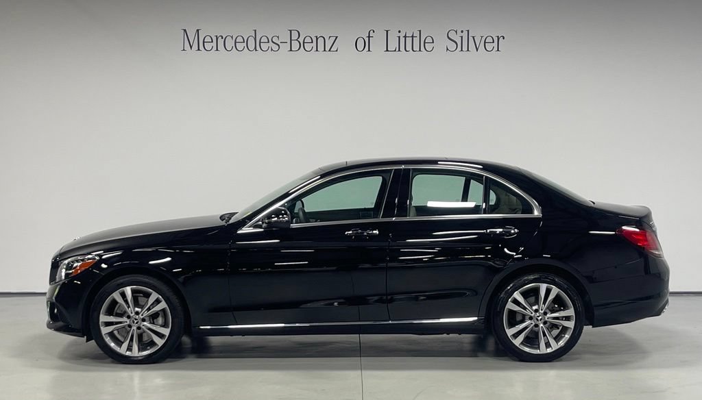 Used 2019 Mercedes-Benz C 300 4MATIC Sedan image 2