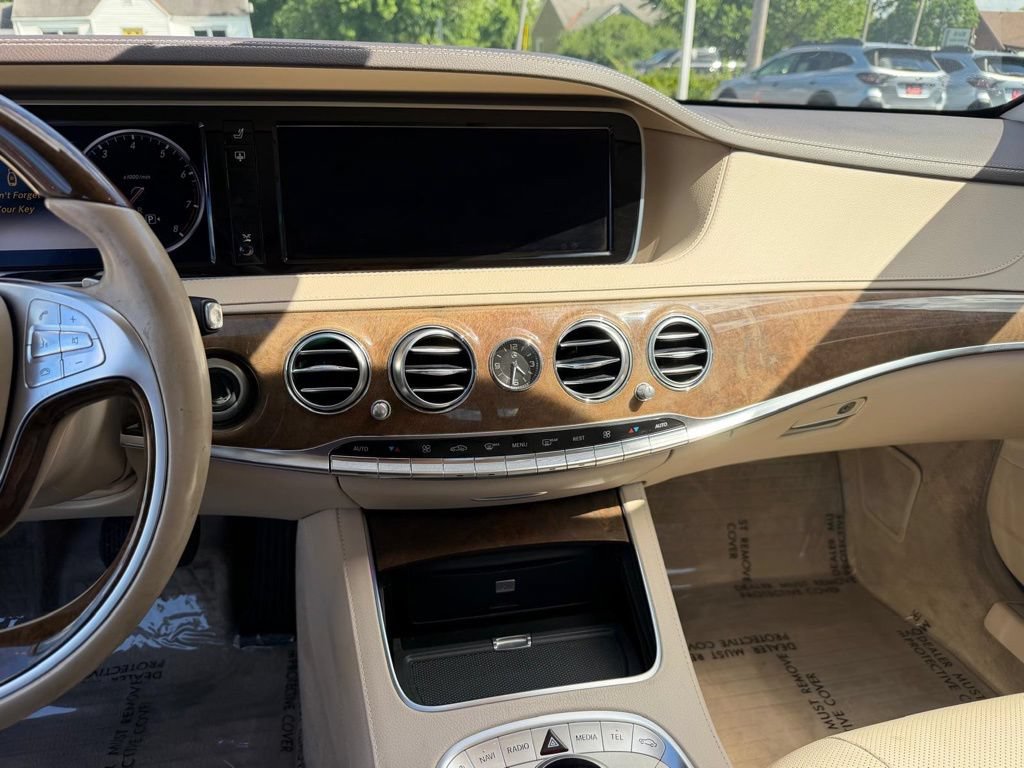Used 2014 Mercedes-Benz S 550 Sedan image 28