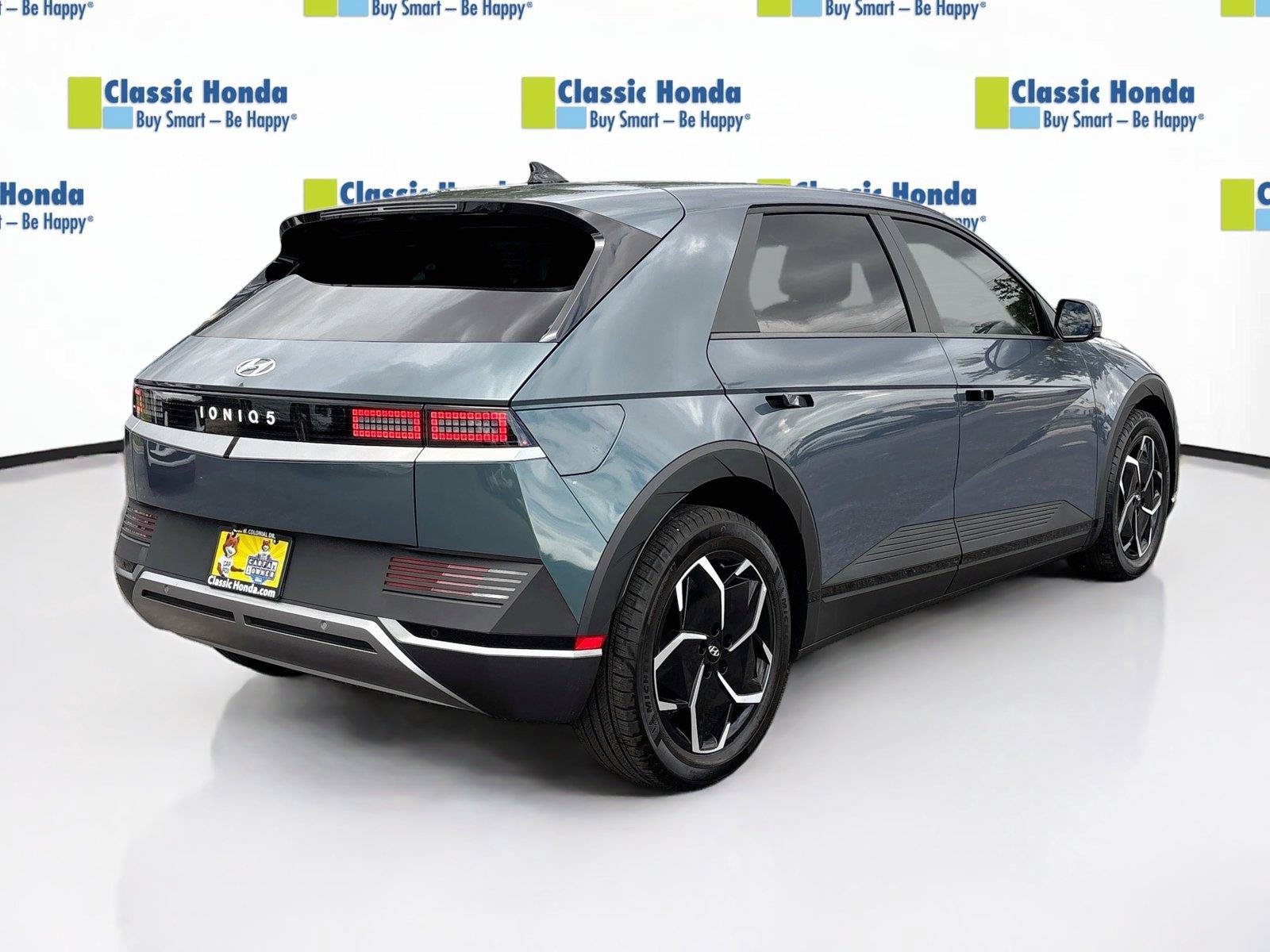 Used 2024 Hyundai Ioniq 5 SEL RWD image 8