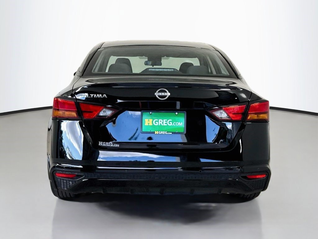 Used 2023 Nissan Altima 2.5 S FWD image 8
