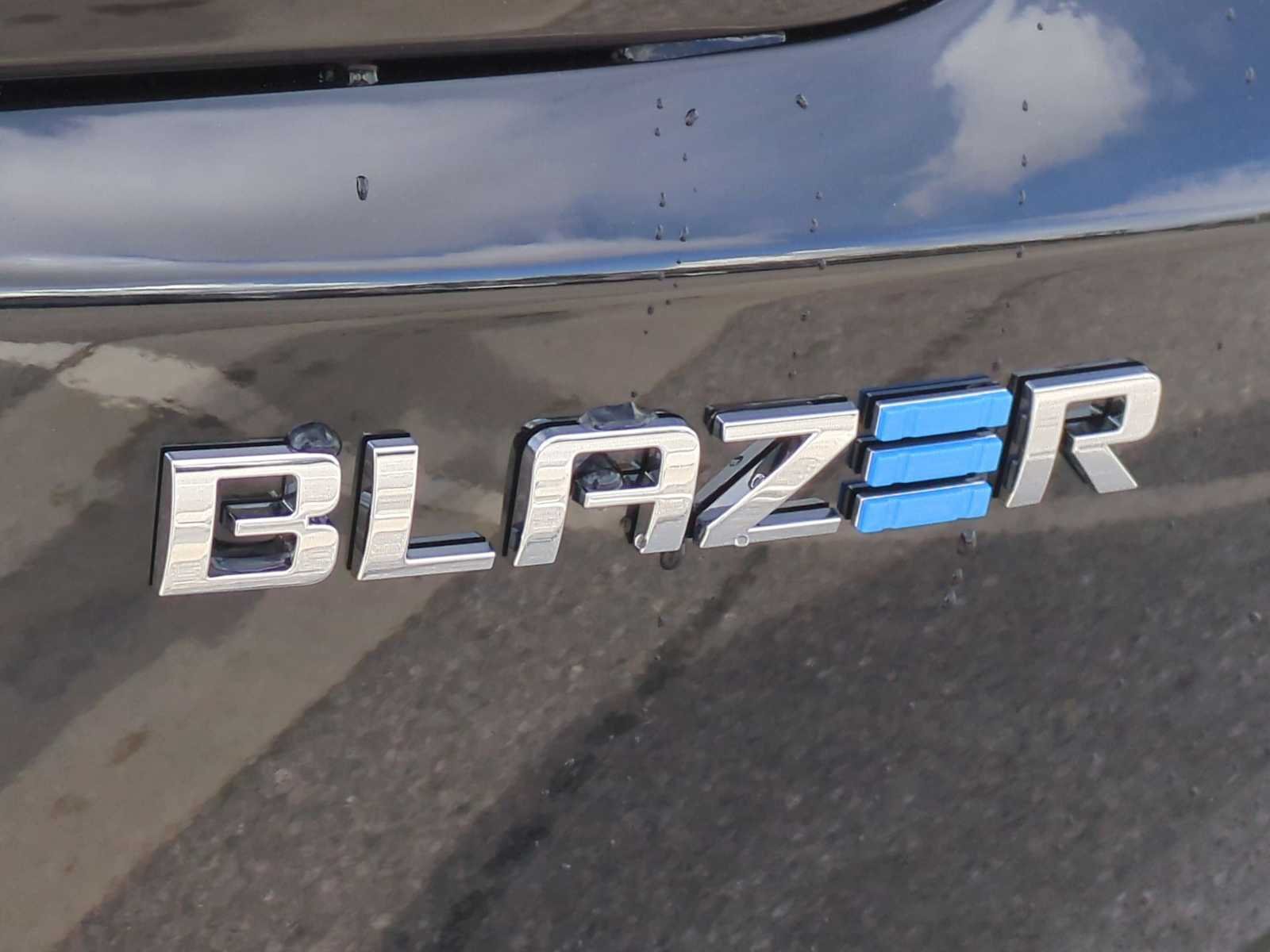 New 2026 Chevrolet Blazer EV LT FWD image 9