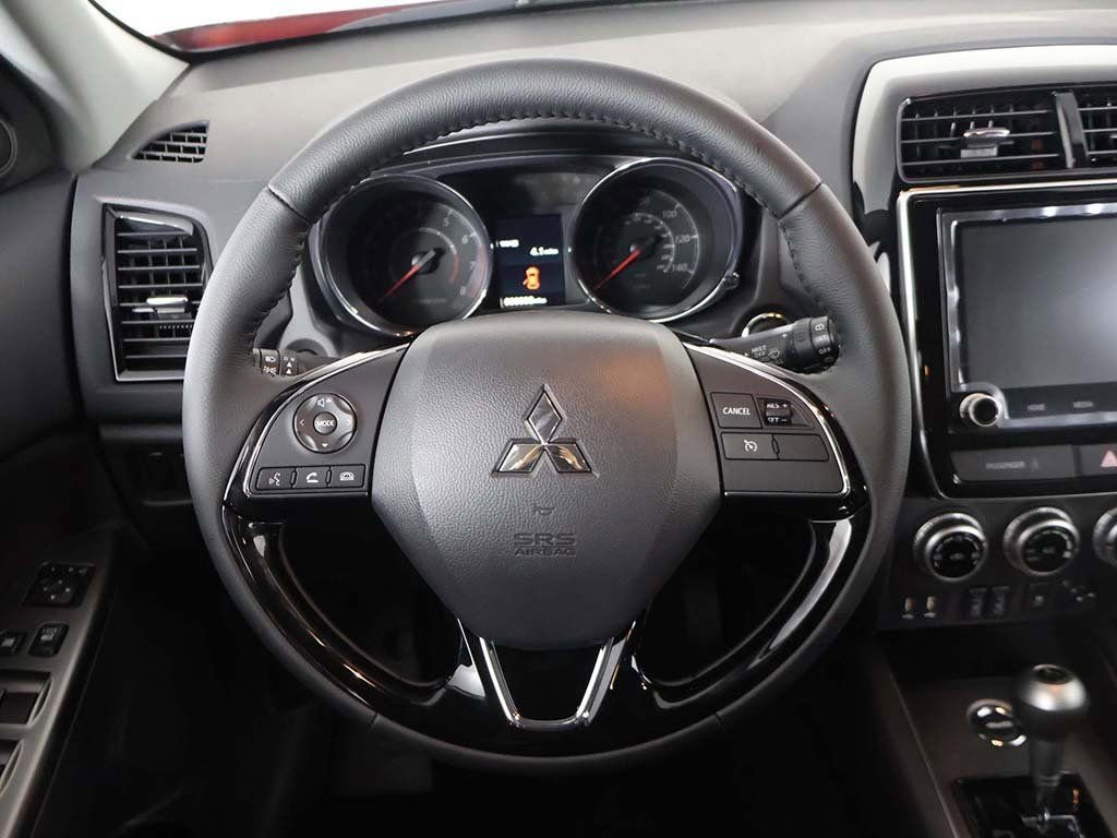 New 2025 Mitsubishi Outlander Sport SE AWD/4WD image 33