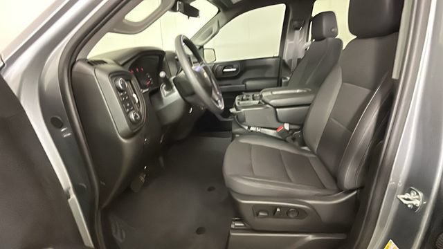 Used 2026 Chevrolet Silverado 1500 Custom AWD/4WD image 11