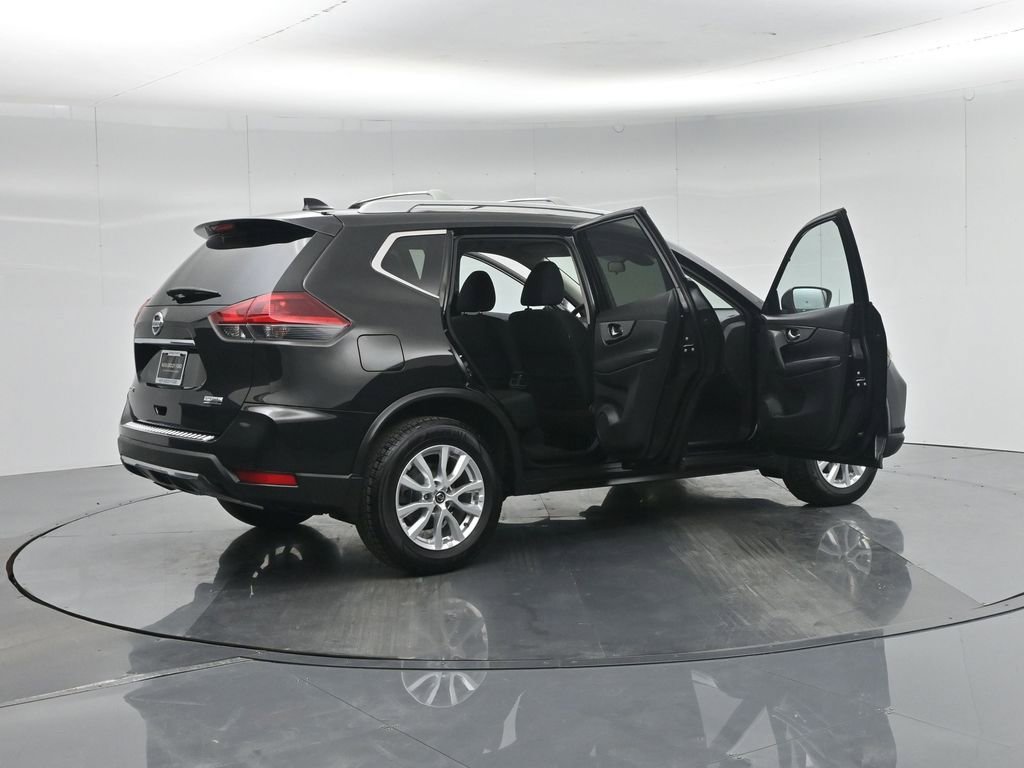Used 2019 Nissan Rogue S w/ Special Edition Package image 31