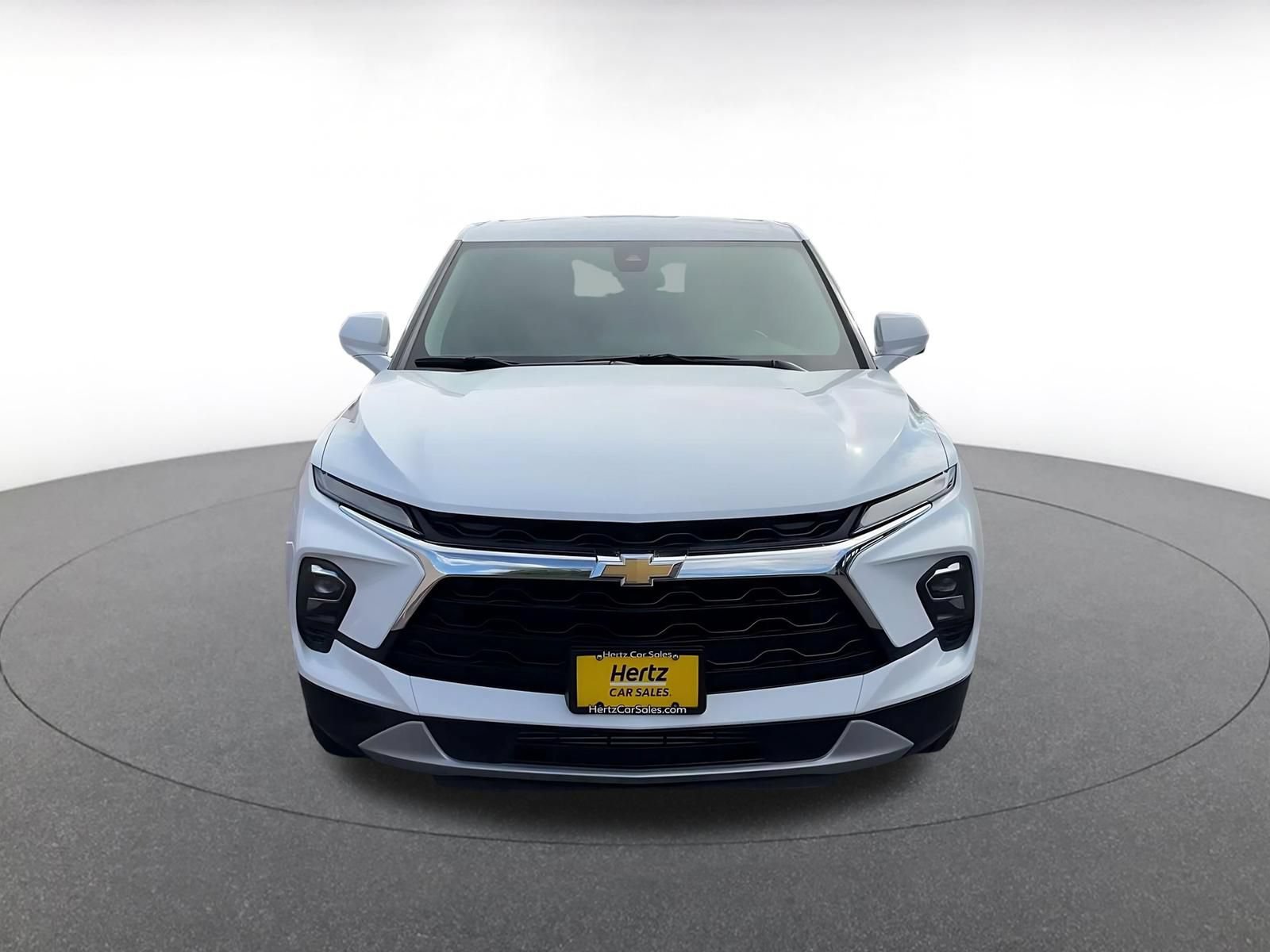 Used 2025 Chevrolet Blazer LT FWD image 4