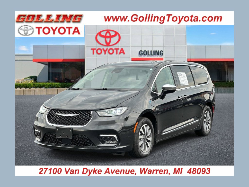 Used 2023 Chrysler Pacifica Limited