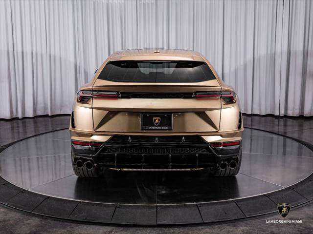 Used 2024 Lamborghini Urus S AWD/4WD image 11