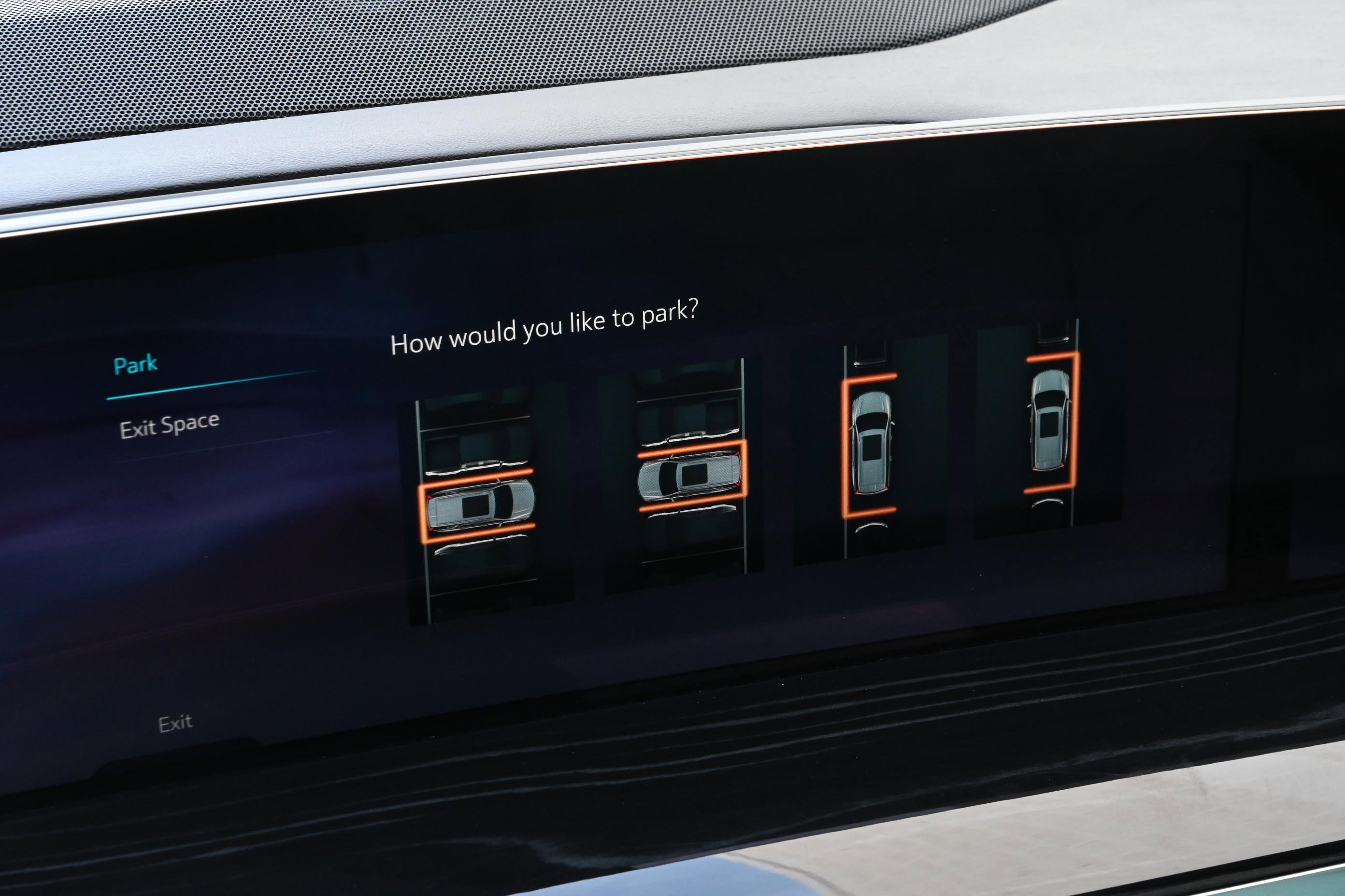 Used 2025 Cadillac Escalade Sport w/ Touring Package image 33