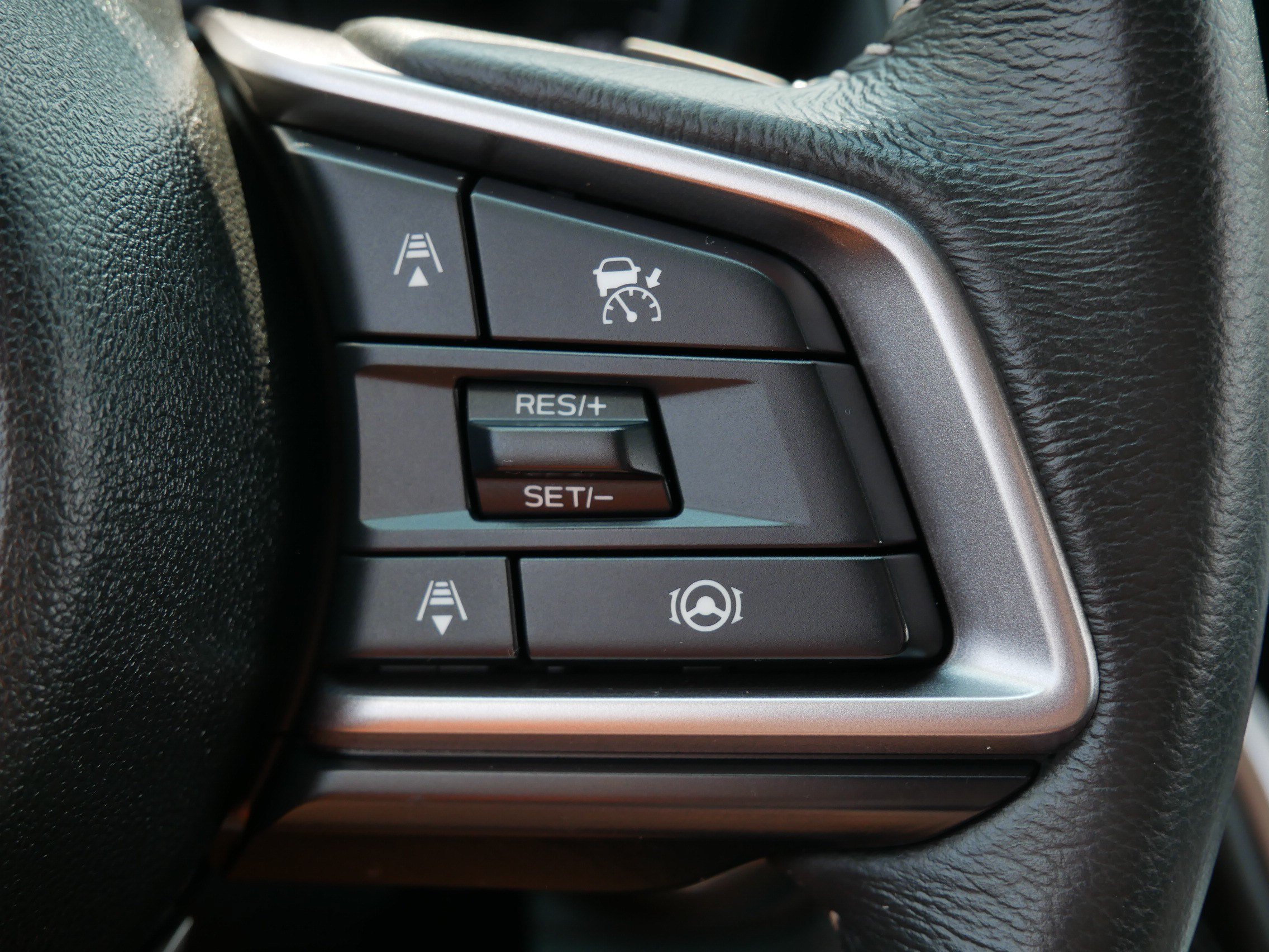 Certified 2025 Subaru Outback Premium AWD/4WD image 30