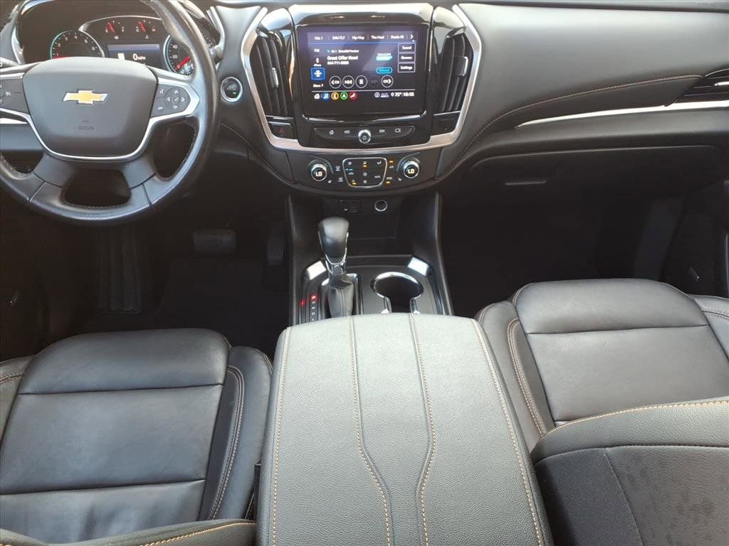 Used 2021 Chevrolet Traverse LT w/ LT Premium Package image 13