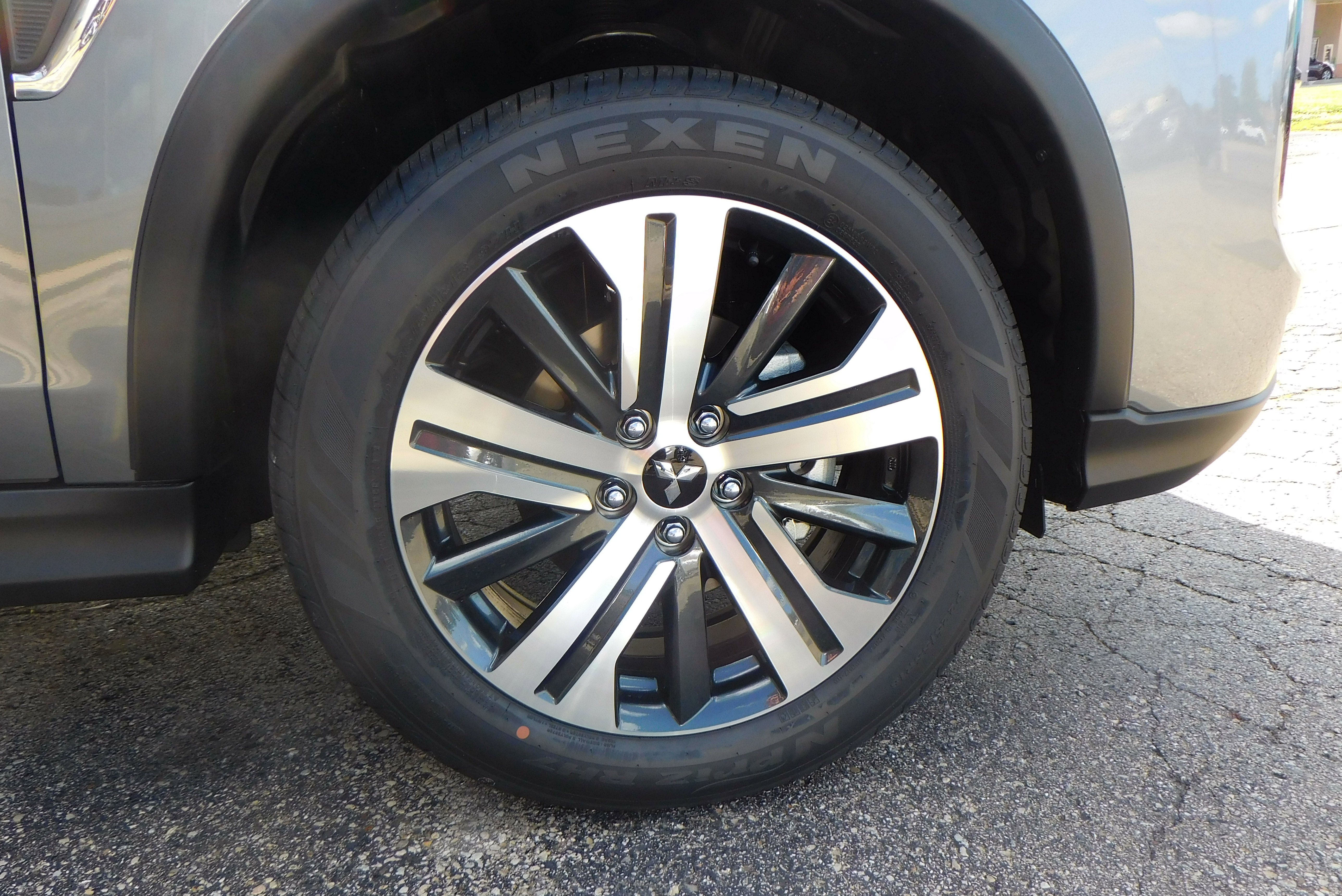 New 2025 Mitsubishi Outlander Sport AWD image 9