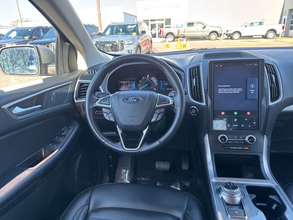 Used 2024 Ford Edge SEL image 10