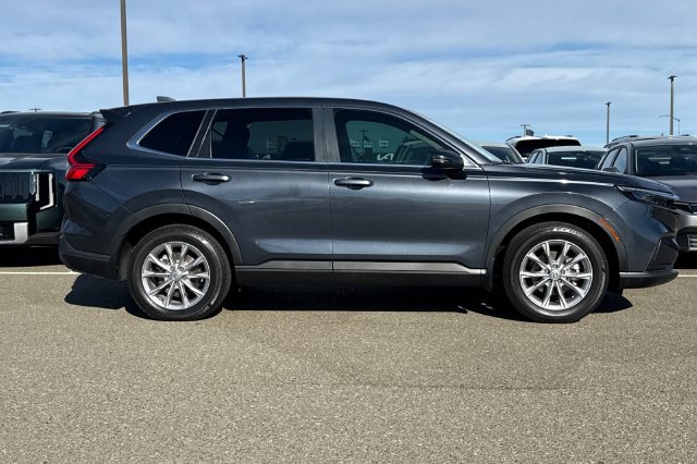 Used 2024 Honda CR-V EX image 3