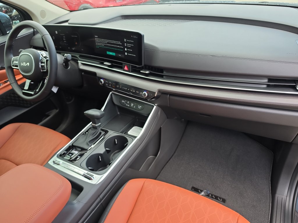 New 2026 Kia Carnival SX FWD image 12