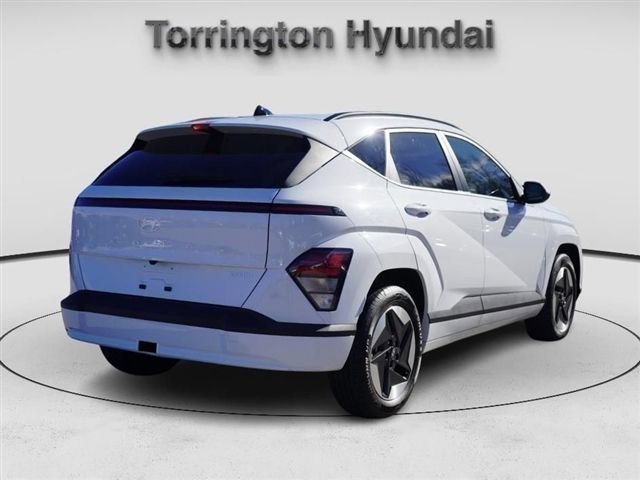 Used 2025 Hyundai Kona SEL image 7