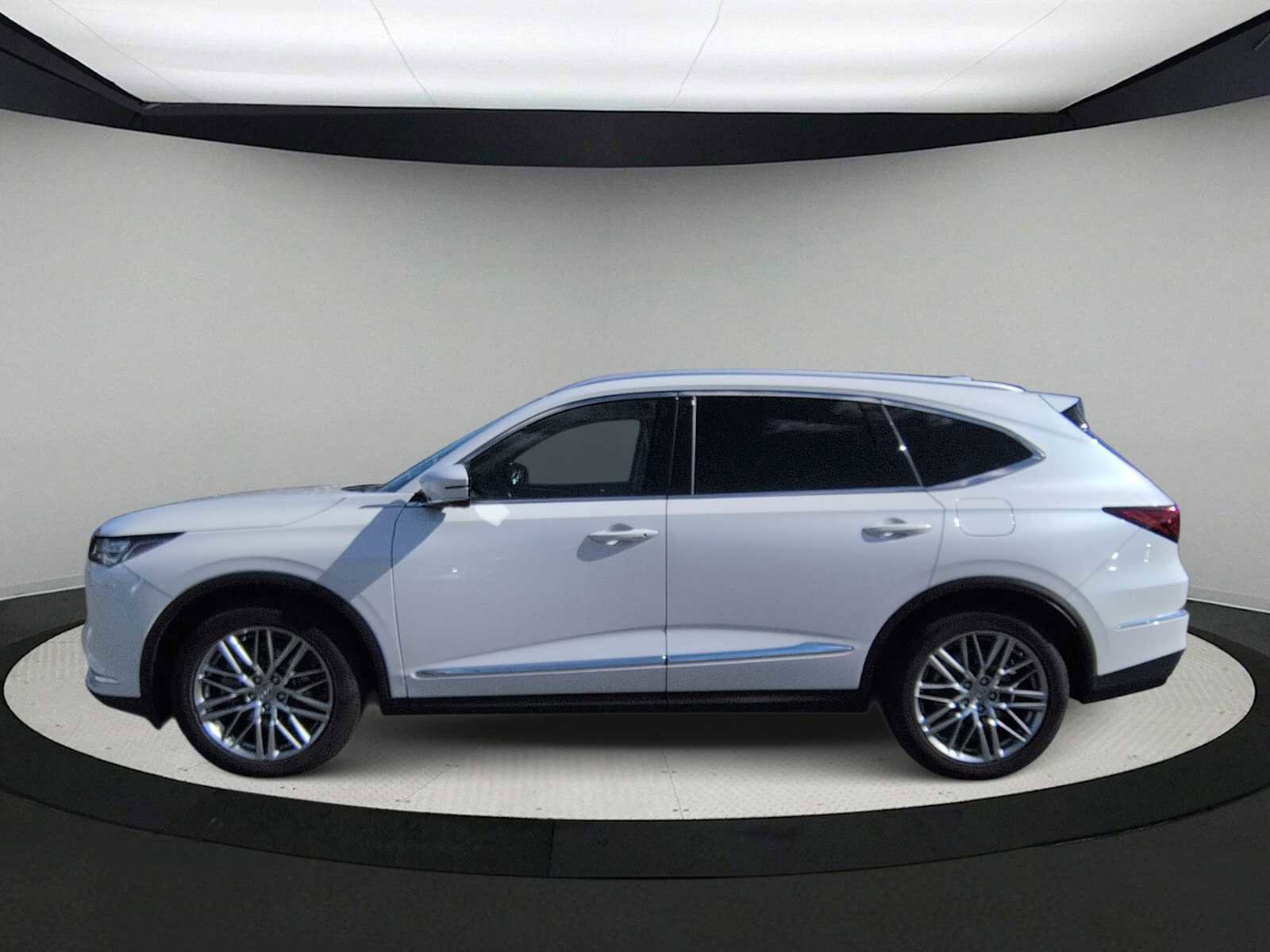 Used 2023 Acura MDX SH-AWD w/ Advance Package image 5