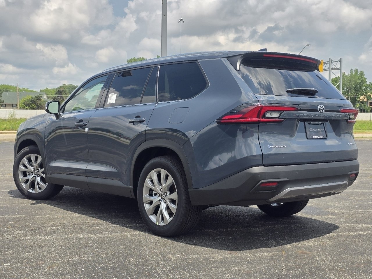 New 2026 Toyota Grand Highlander AWD Hybrid image 16