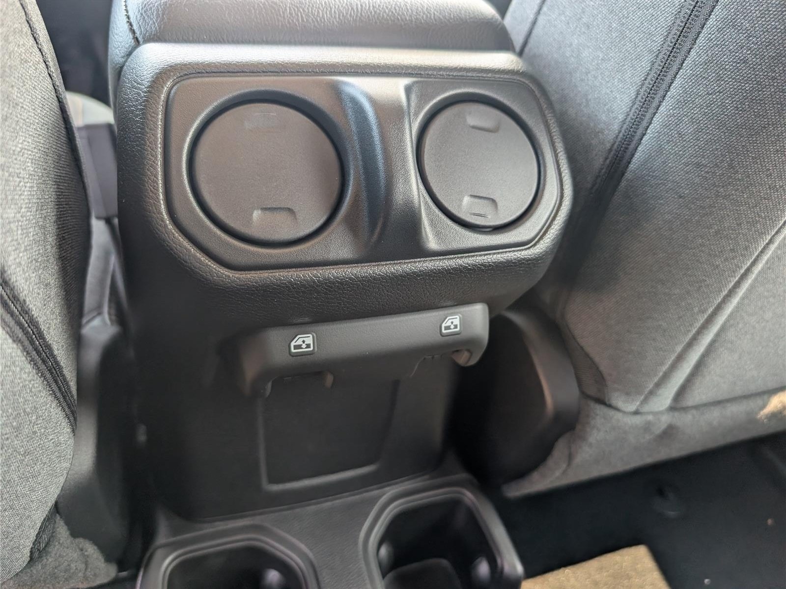 New 2026 Jeep Gladiator Sport AWD/4WD image 11